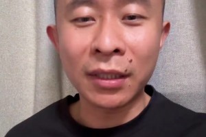 丁佳宁：有球迷竟然问我，胡明轩最后一球为啥不突进去扣篮？😂